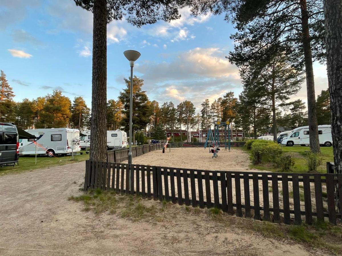 Hostel Hudiksvall Malnbaden Camping المظهر الخارجي الصورة